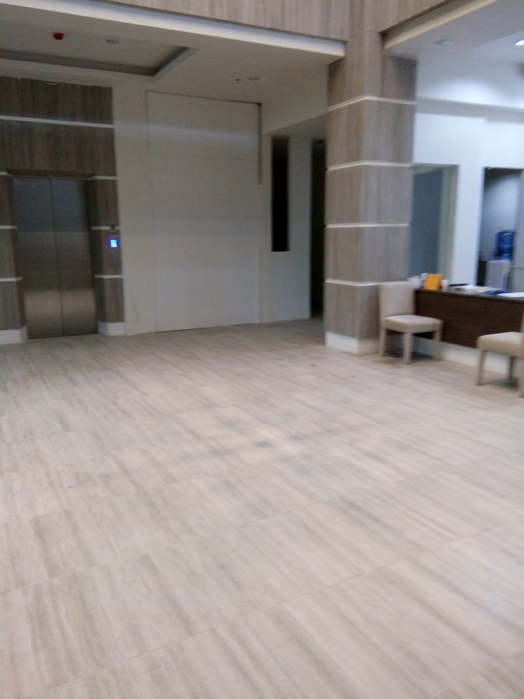 เรดดอร์ซ พลัส เนียร์ ไกซาโน มอลล์ กาลิโบ Hotel ภายนอก รูปภาพ