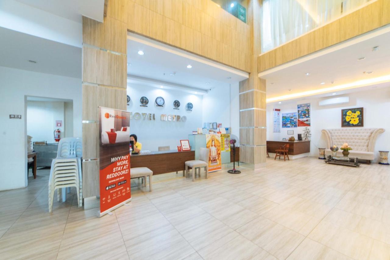 เรดดอร์ซ พลัส เนียร์ ไกซาโน มอลล์ กาลิโบ Hotel ภายนอก รูปภาพ